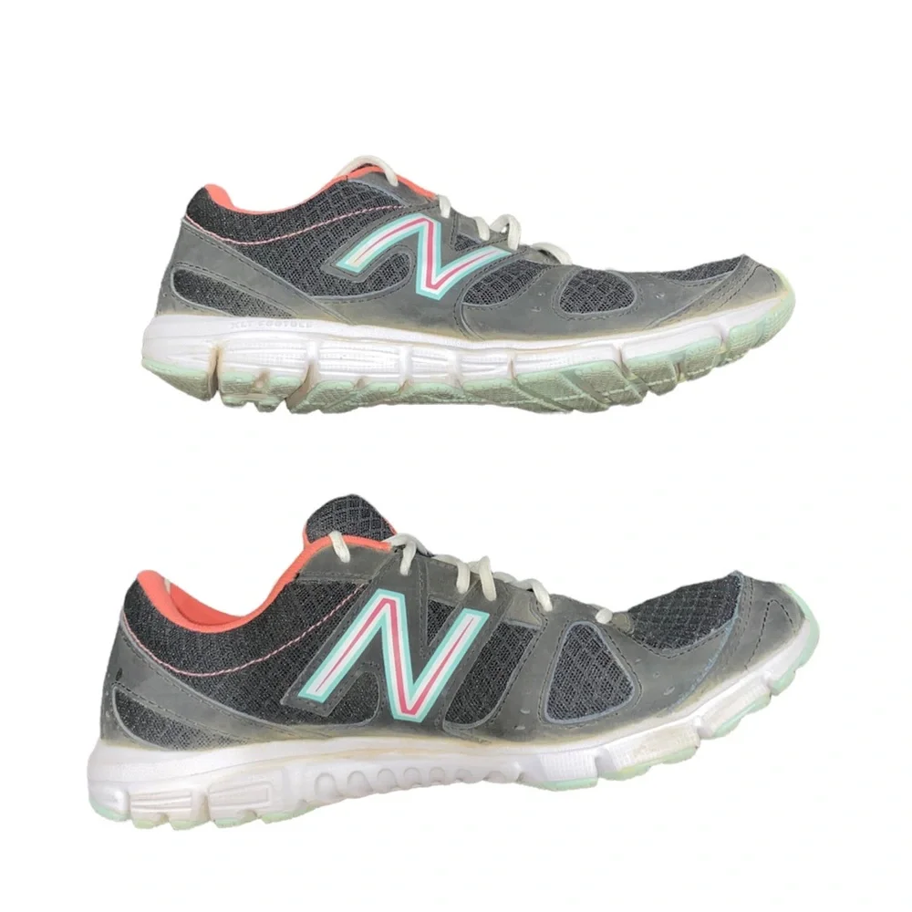 New Balance 550 V3 Gray Blue Pink Running Shoes Sneakers sz 8.5